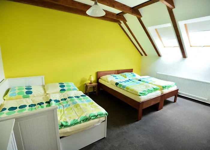 Statek Vletice بيت ضيافة 3*